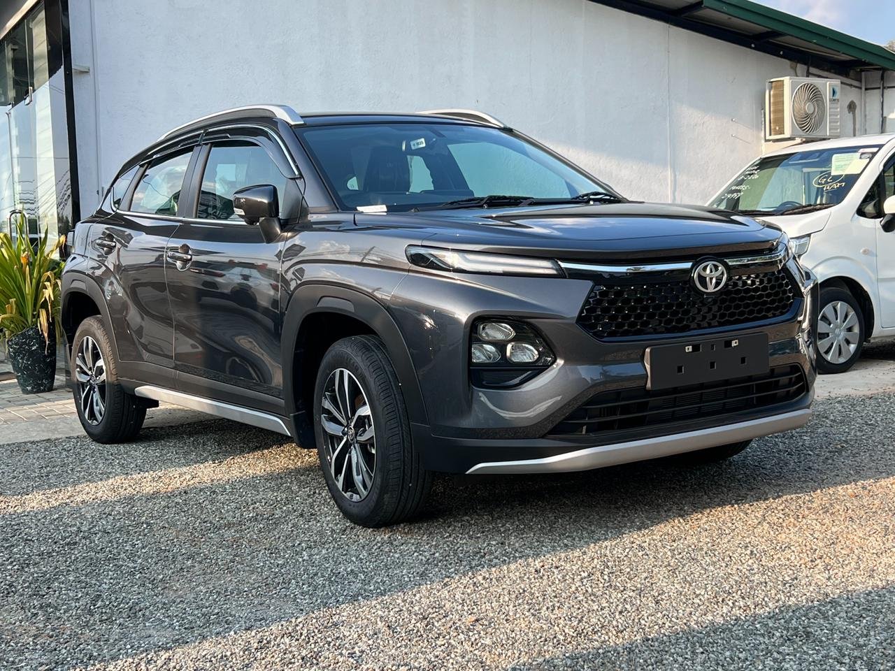 WhatsApp Image 2026-03-29 at 21.20.05 (1)